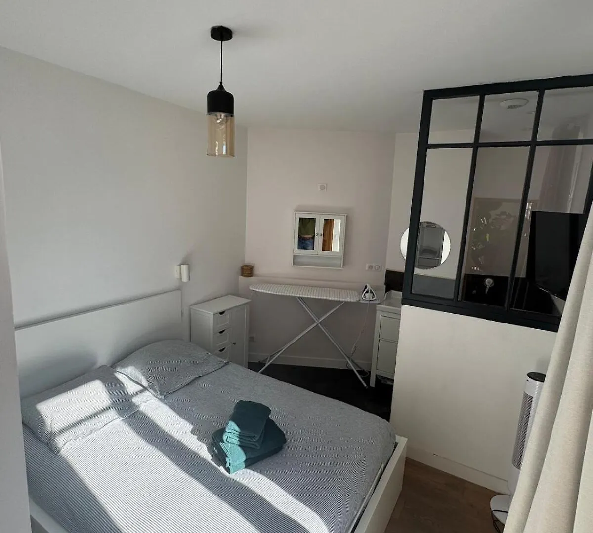 Coeur Saint Raphael-Appartement Chic A 150M De La Mer Apartment Saint-Raphael (Var)